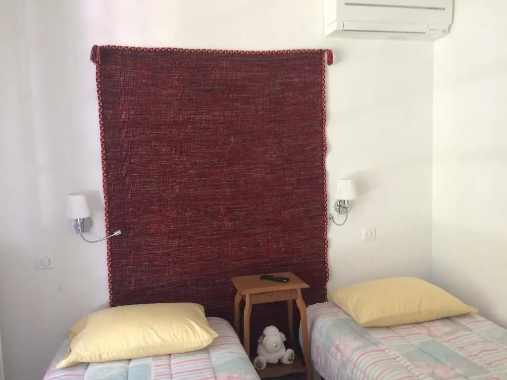 La Maison Blanche Bed & Breakfast Saint Aygulf France